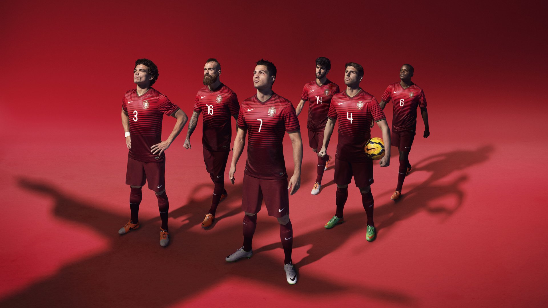 克洛普不断探索战术创新，追求团队最高荣誉